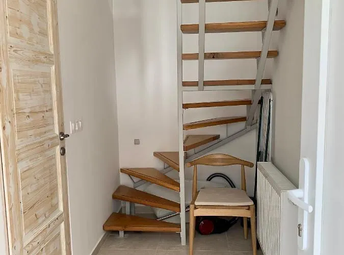 Semesterbostad Nono Buekfuerdo *